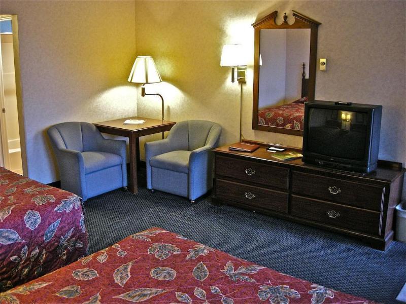 Americoast Inn ブルッキングズ エクステリア 写真